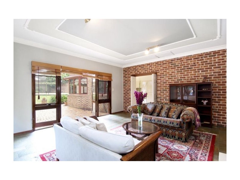 13 Yanagin Place, West Pennant Hills NSW 2125