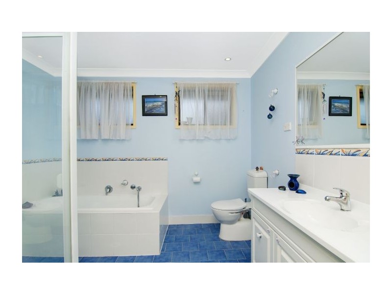 68 Ridgecrop Drive, Castle Hill NSW 2154