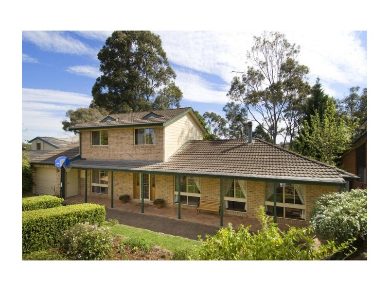 108 Ridgecrop Dr, Castle Hill NSW 2154