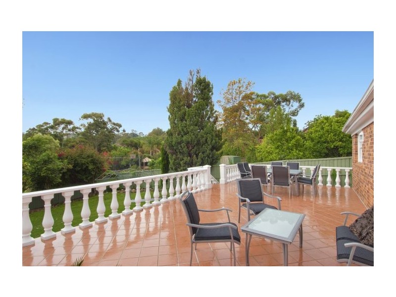 13 Aiken, West Pennant Hills NSW 2125