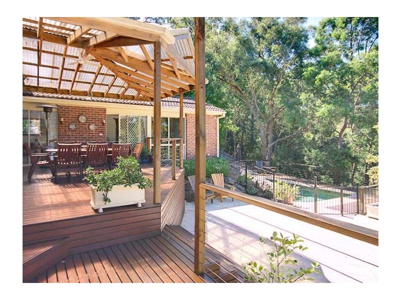 32 Fallon Dr, Dural NSW 2158