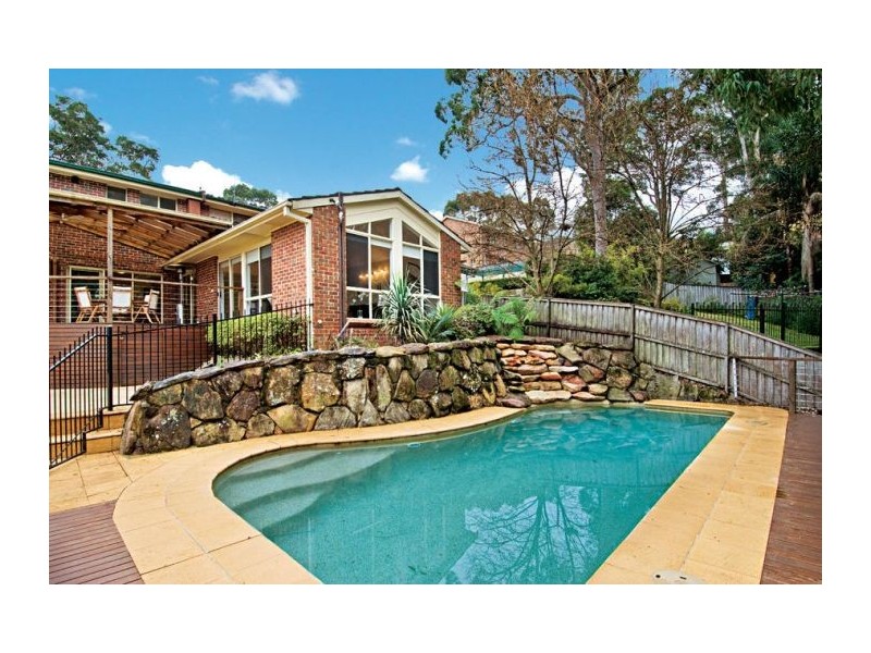32 Fallon Dr, Dural NSW 2158
