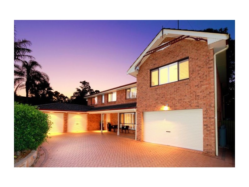 18 Woodchester Close, Castle Hill NSW 2154