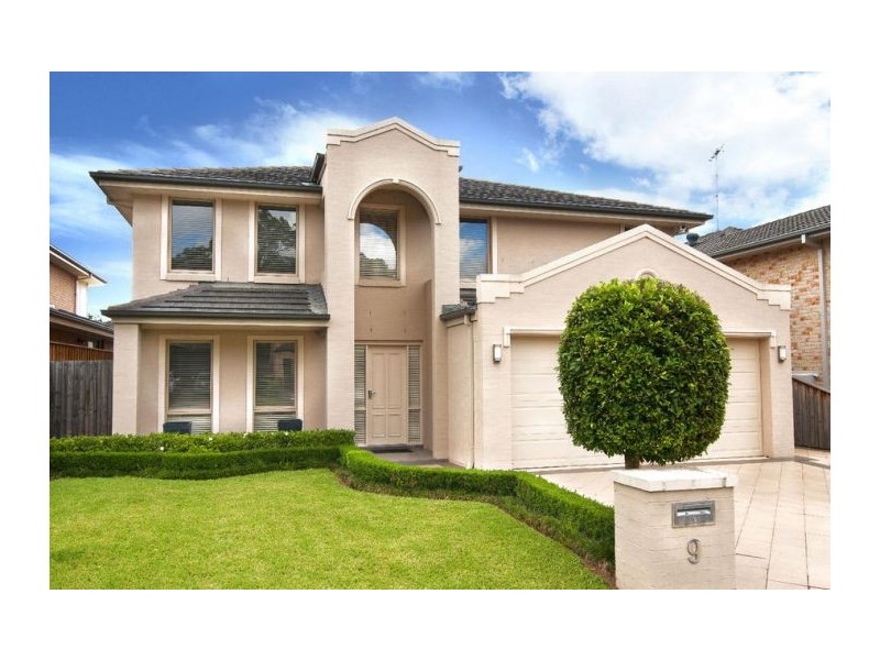 9 Lochton Place, Beaumont Hills NSW 2155