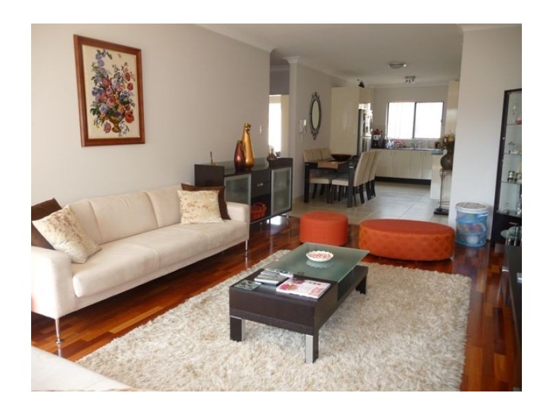 8/18-22 Campbell Street, Northmead NSW 2152