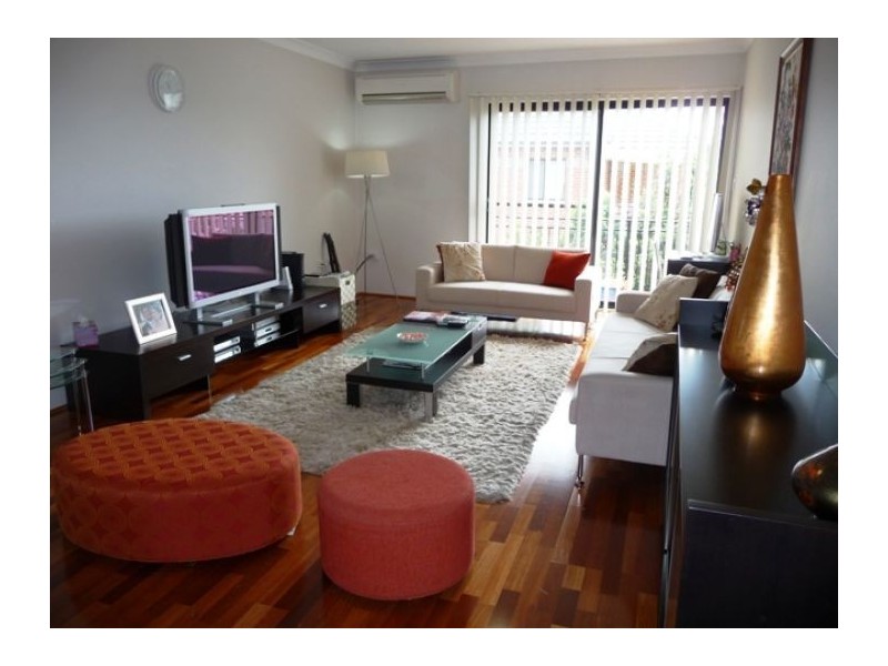 8/18-22 Campbell Street, Northmead NSW 2152