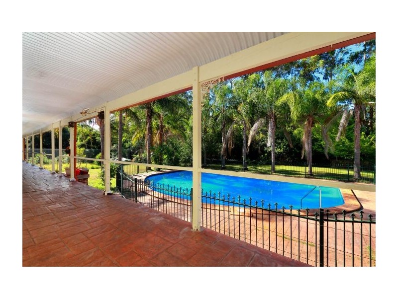 13 Kathleen Ave, Castle Hill NSW 2154