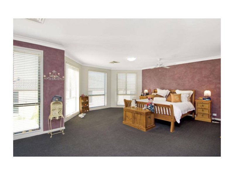 11 Drysdale Circuit, Beaumont Hills NSW 2155