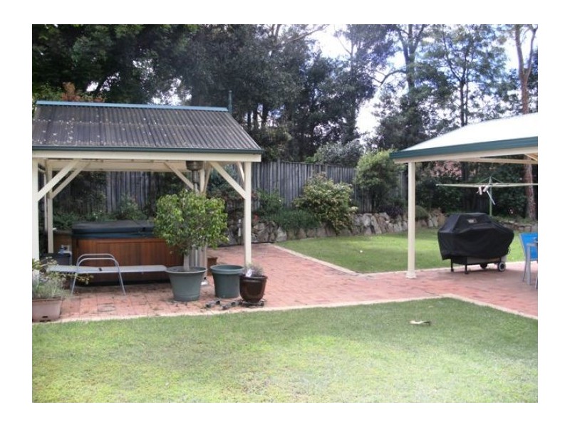 4 Badenoch Ave, Glenhaven NSW 2156