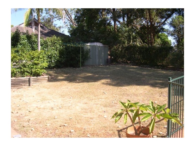 18 Harlech Crt, Castle Hill NSW 2154