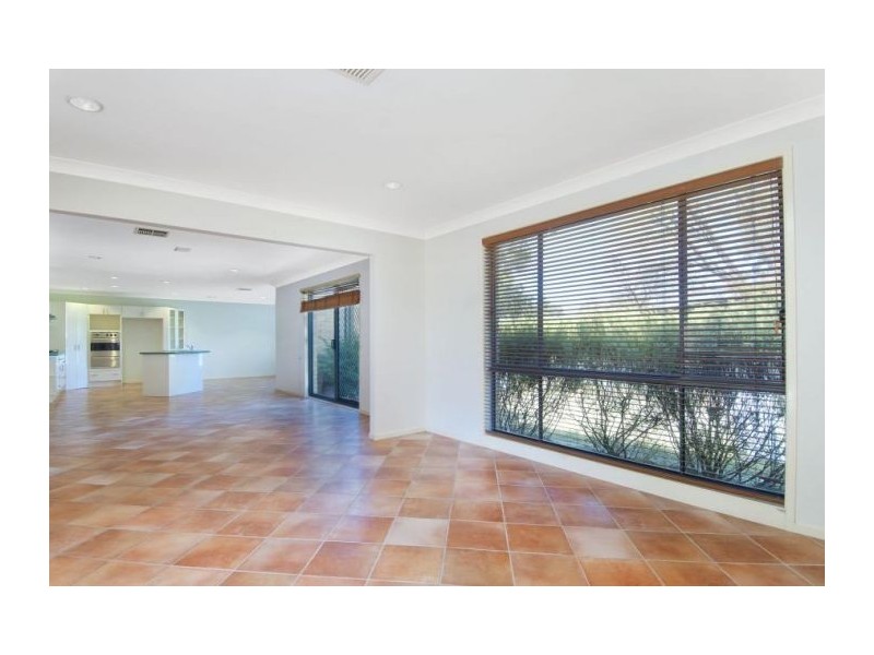 21 Perkins Drive, Kellyville NSW 2155