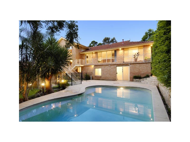 19 Pioneer Place, Castle Hill NSW 2154