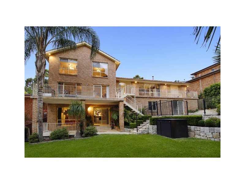 19 Pioneer Place, Castle Hill NSW 2154