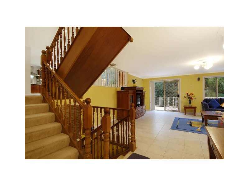 19 Pioneer Place, Castle Hill NSW 2154