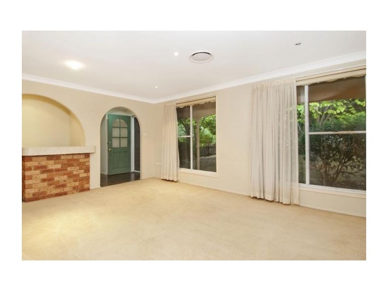 11 Maralinga Place, West Pennant Hills NSW 2125