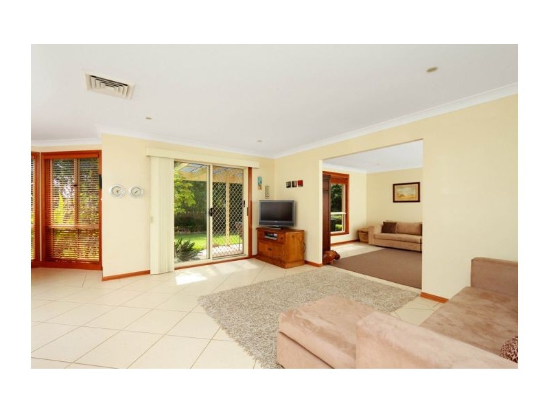 18 Ballymena Way, Kellyville NSW 2155