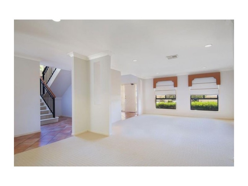 21 Perkins Dr, Kellyville NSW 2155