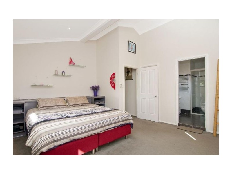 16 McKinley Place, Cherrybrook NSW 2126