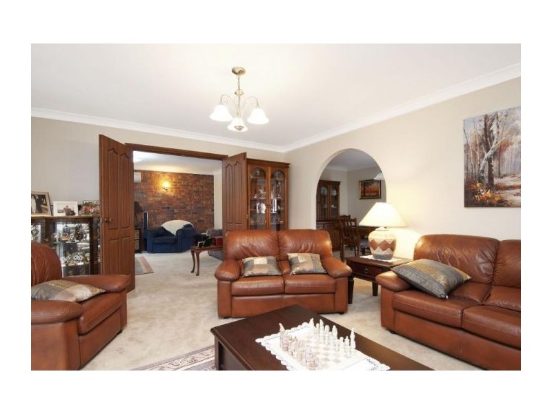 1 Yanderra Grove, Cherrybrook NSW 2126