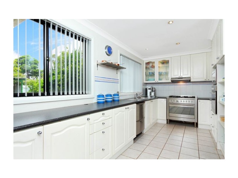 6 Marina Road, Baulkham Hills NSW 2153