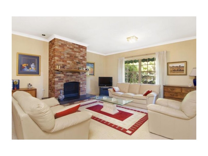 27 Duer Place, Cherrybrook NSW 2126