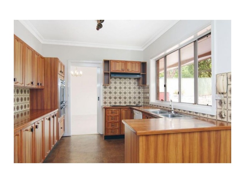 6 Barry Place, Cherrybrook NSW 2126