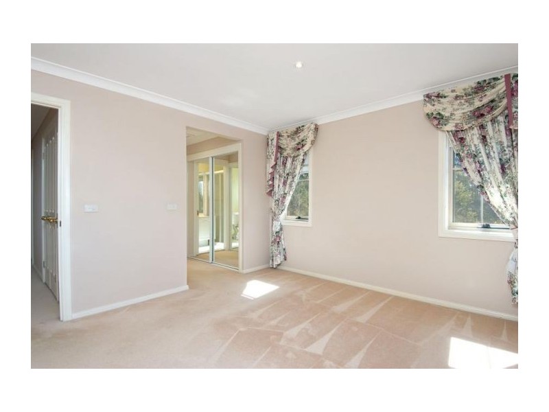 11 Angourie Court, Dural NSW 2158
