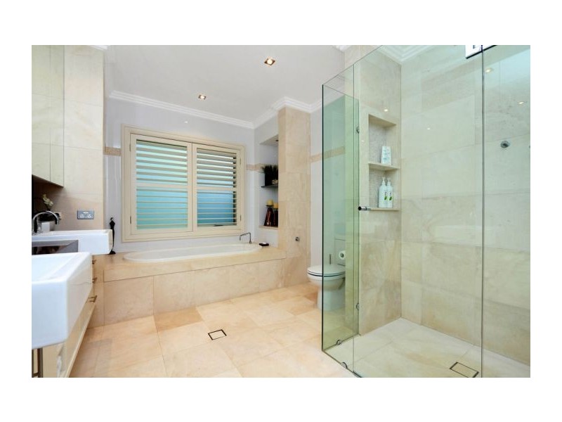 170 Glenhaven Rd, Glenhaven NSW 2156