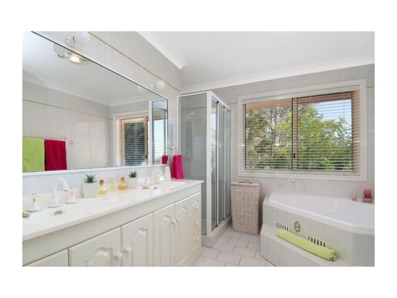 3  Cromerty Pl, Glenhaven NSW 2156