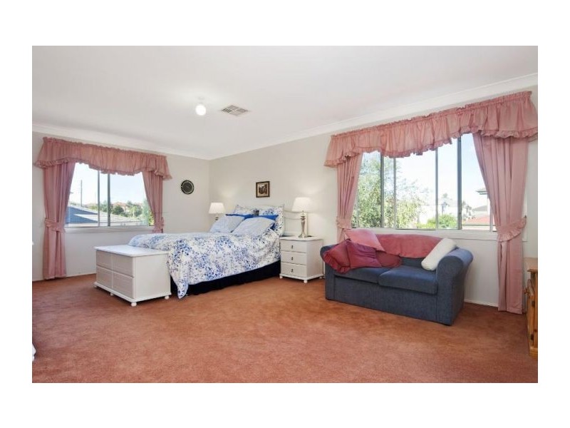 44 Iwan Place, Beaumont Hills NSW 2155