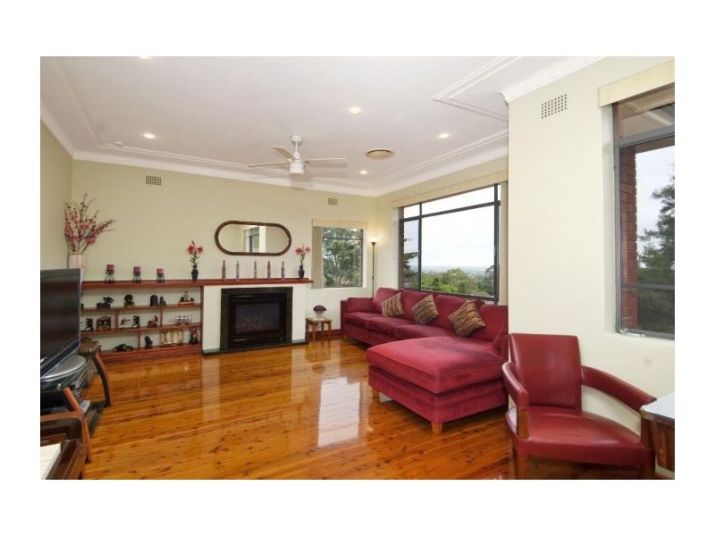 86 Bellevue Avenue, Denistone NSW 2114