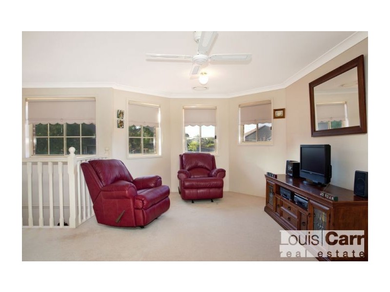 27 Tellicherry Cct, Beaumont Hills NSW 2155