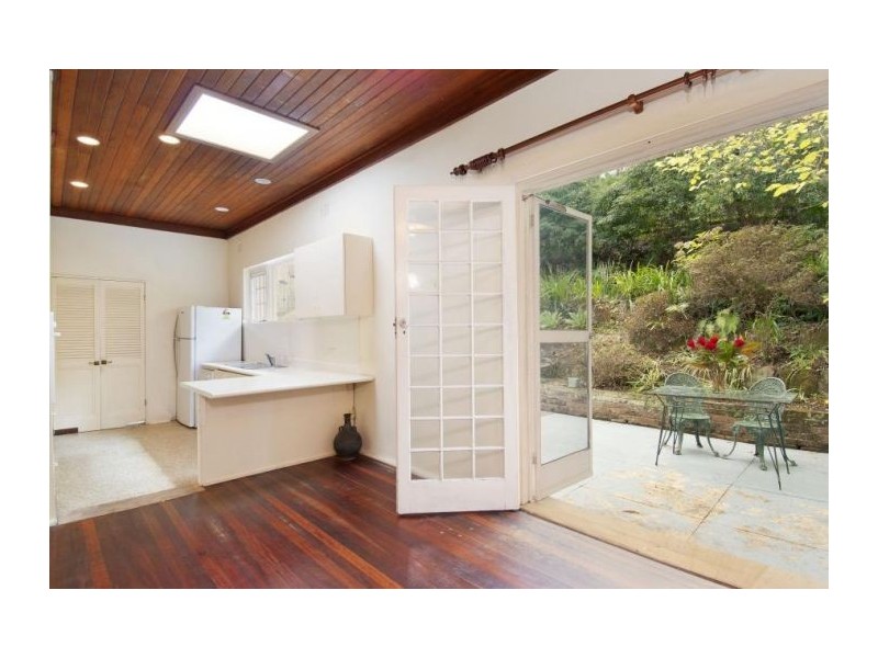 11 Dennis Avenue, Wahroonga NSW 2076