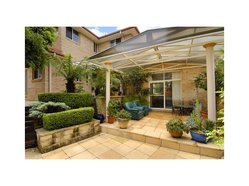 3 Lynton Green, West Pennant Hills NSW 2125