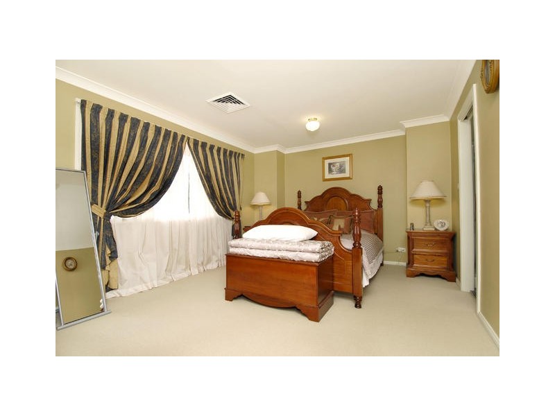 3 Lynton Green, West Pennant Hills NSW 2125