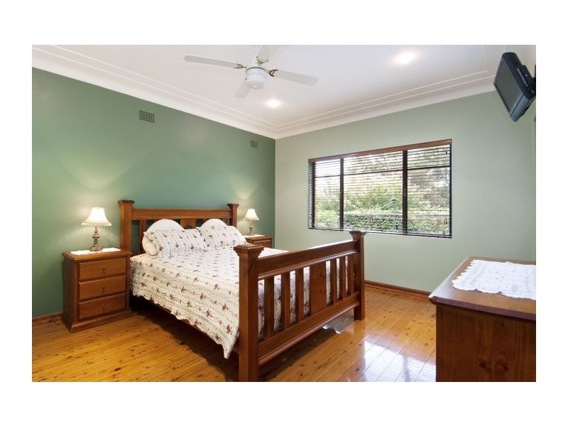 86 Bellevue Ave, Denistone NSW 2114