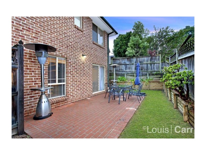 2/2 Hickory Place, Dural NSW 2158