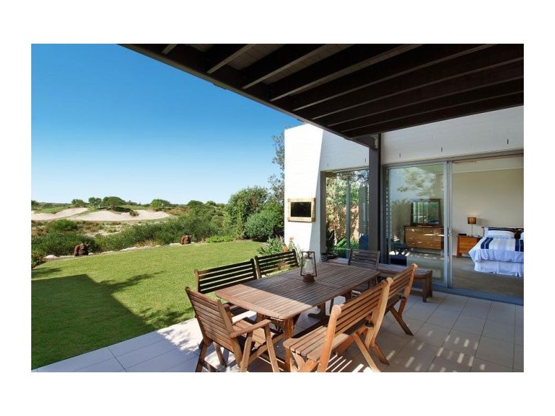 36 Pebble Beach Avenue, Magenta NSW 2261