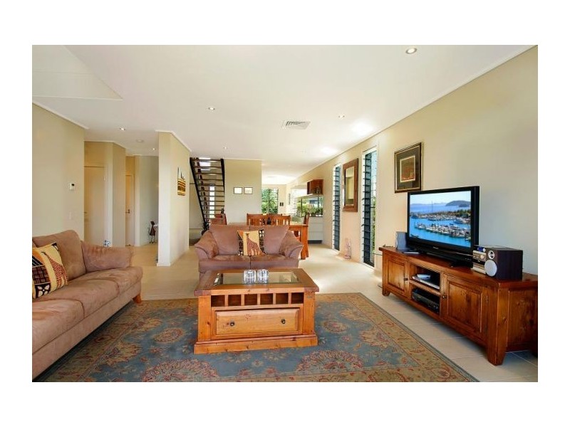 36 Pebble Beach Avenue, Magenta NSW 2261