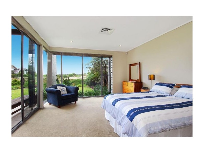 36 Pebble Beach Avenue, Magenta NSW 2261