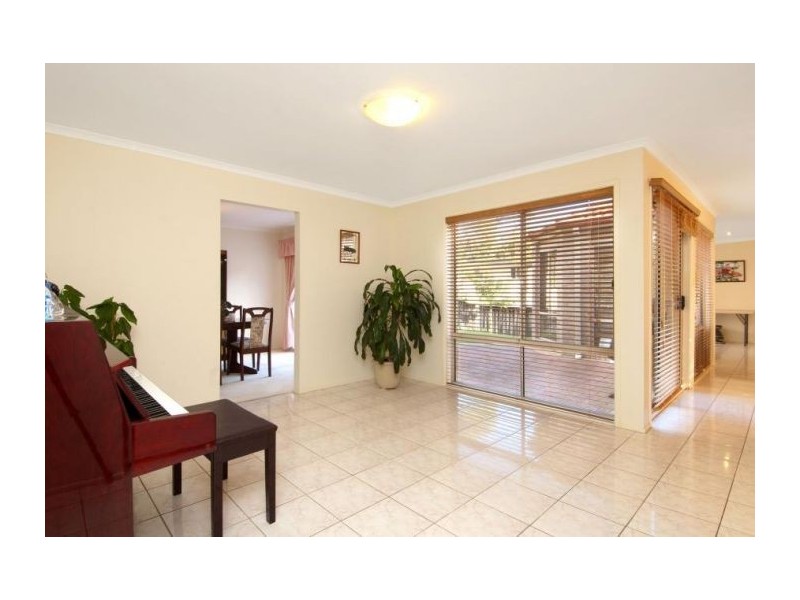 11 Ridgemont Close, Cherrybrook NSW 2126