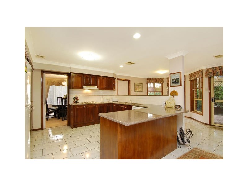 17 Highbrook Place, Castle Hill NSW 2154