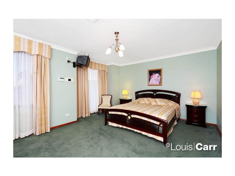 11 Tellicherry Circuit, Beaumont Hills NSW 2155