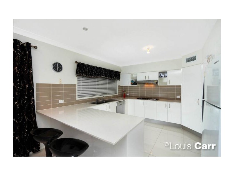 6 Eaglewood Gardens, Beaumont Hills NSW 2155