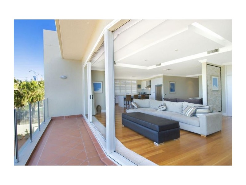 12/2 The Esplanade, Terrigal NSW 2260