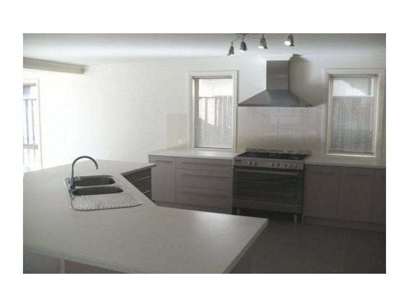 70 Pentonville Parade, Castle Hill NSW 2154