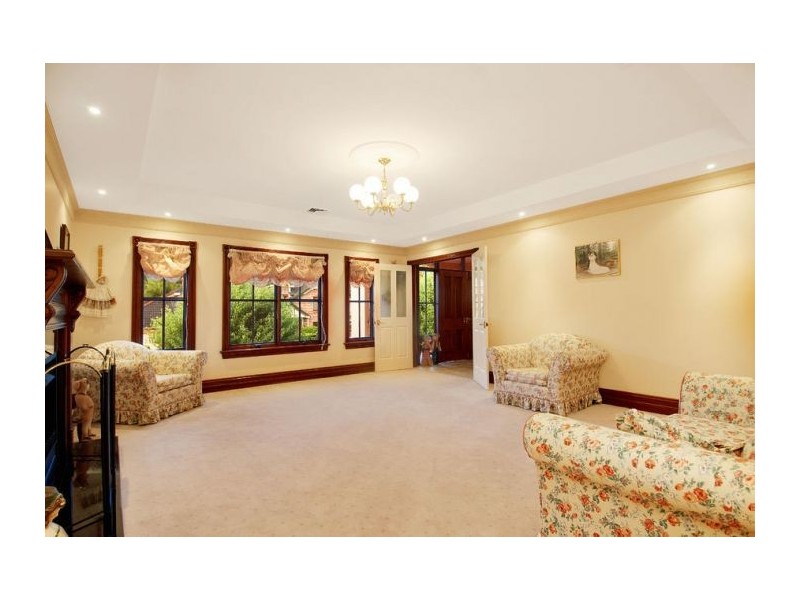 9 Avonleigh Way, West Pennant Hills NSW 2125