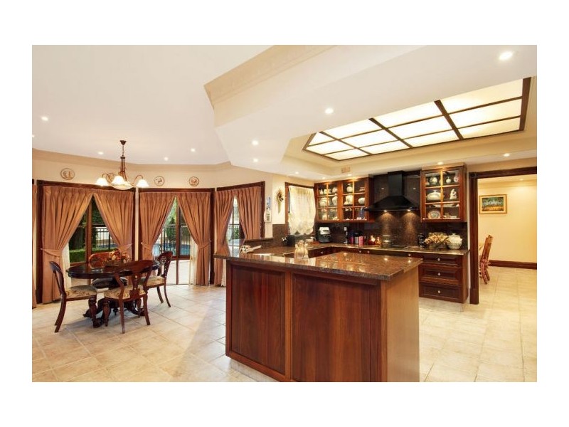 9 Avonleigh Way, West Pennant Hills NSW 2125