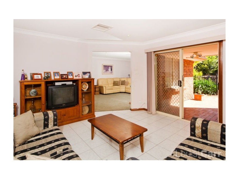 4 Isabella Close, Bella Vista NSW 2153