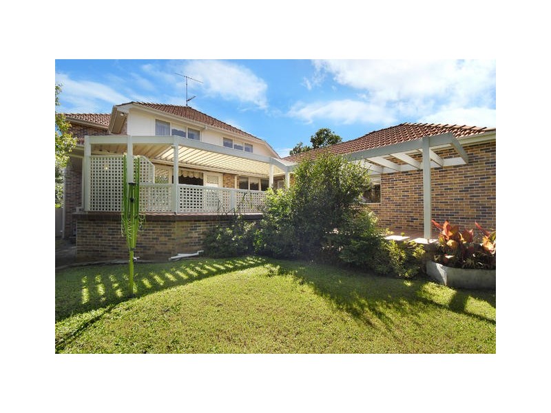 2 Golders Green Way, Glenhaven NSW 2156